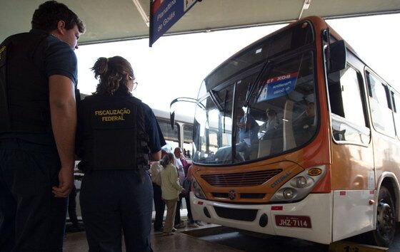 Aumento da passagem: tarifa do transporte semiurbano reajustada