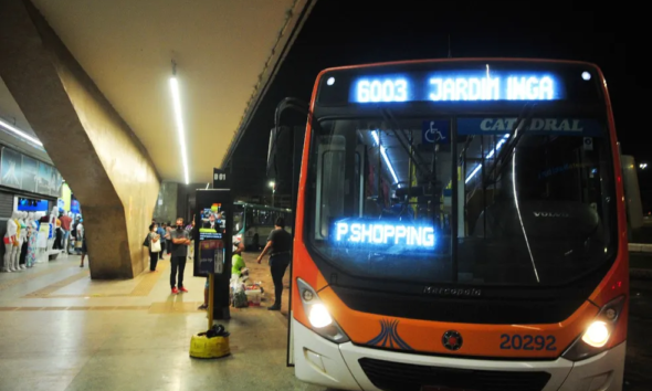 DF e Goiás: Reajuste de tarifas de ônibus suspenso por seis meses