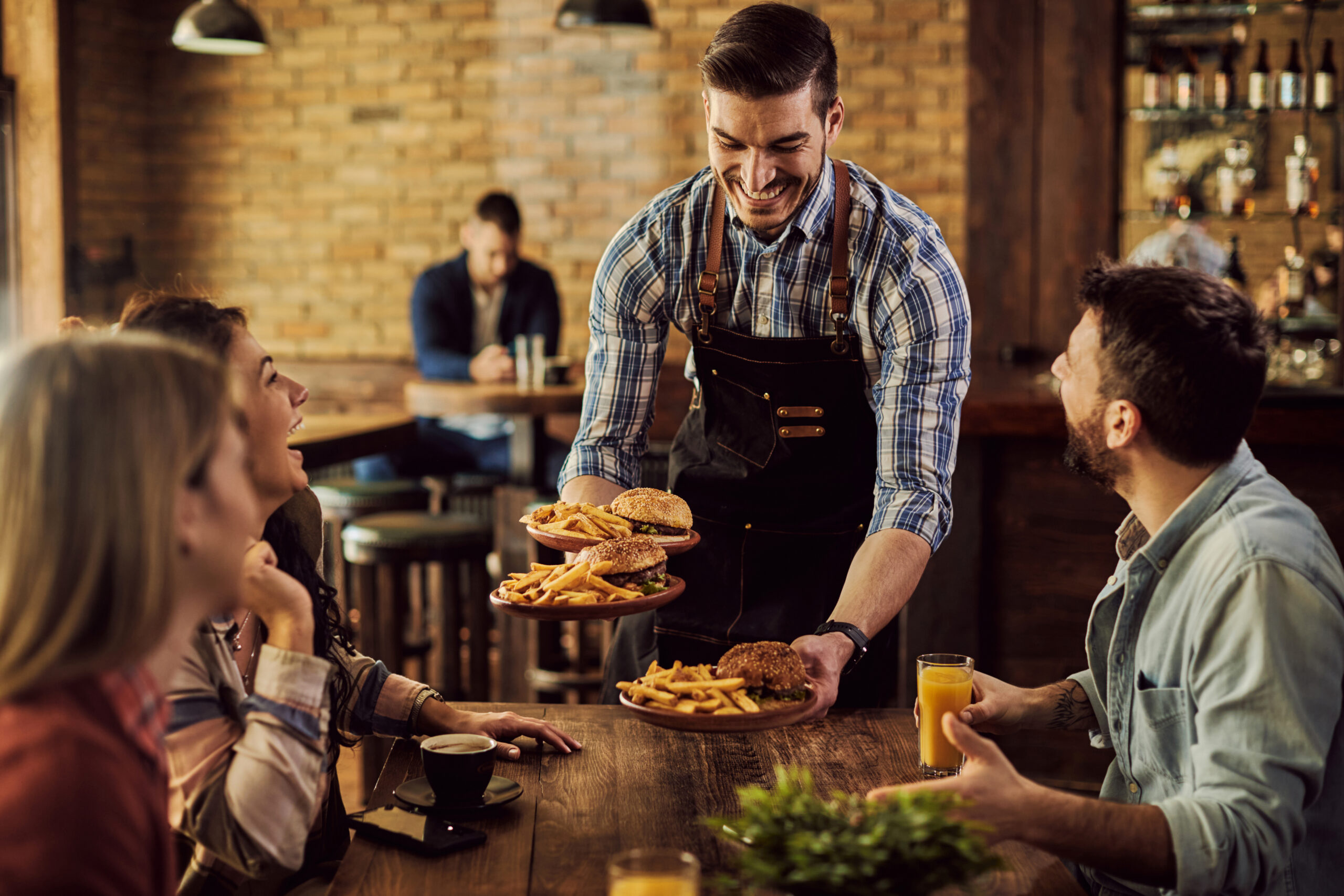 Dia dos Pais: faturamento de bares e restaurantes pode aumentar até 20%