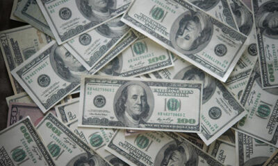Dólar sobe em meio a conflito no Oriente Médio