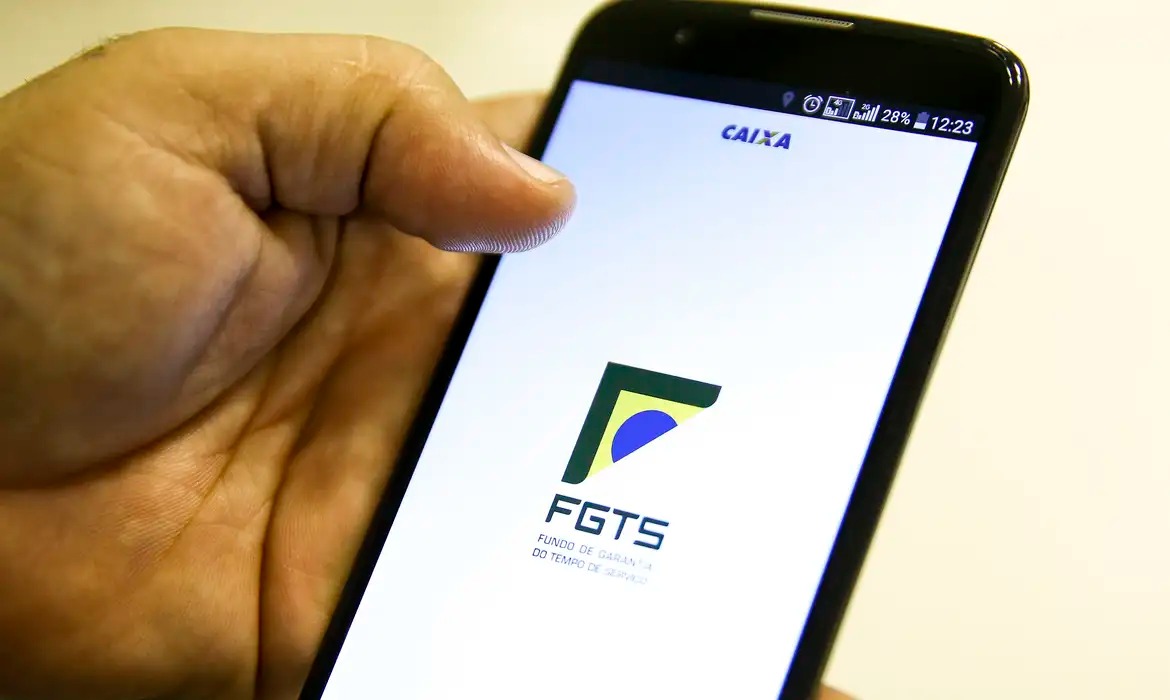 FGTS: Caixa vai distribuir cerca de R$ 15,2 bilhões do lucro do FGTS entre os trabalhadores
