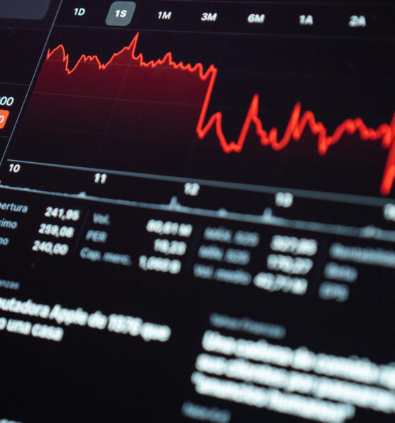 Ibovespa encerra com queda de 1,25%