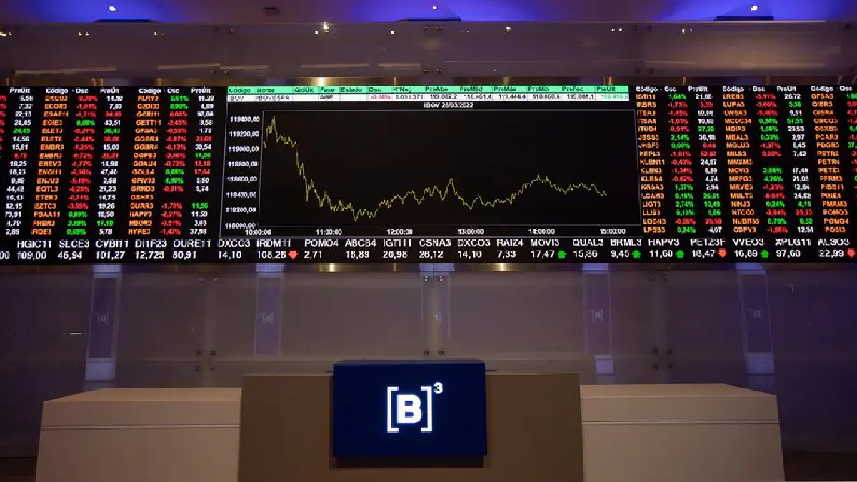 Ibovespa fecha última sessão acima dos 123 mil pontos