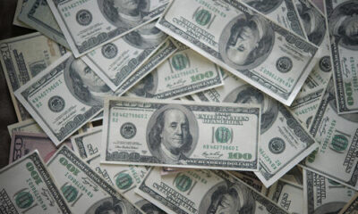 Dólar encerra último pregão em alta de 0,62%, cotado a R$ 5,74