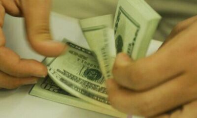 Dólar fecha último pregão em alta de 0,91%