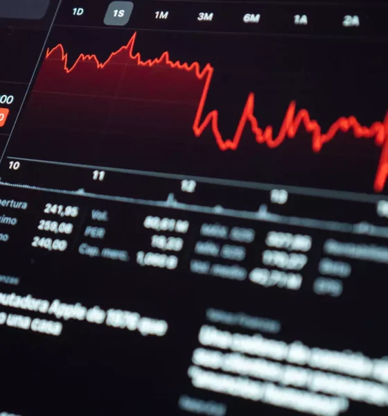 Ibovespa recua e vai a 138.534 pontos, na última sessão