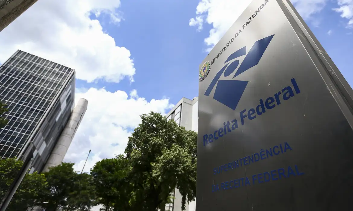 Imposto de Renda: prazo para declaração acaba nesta sexta (30)