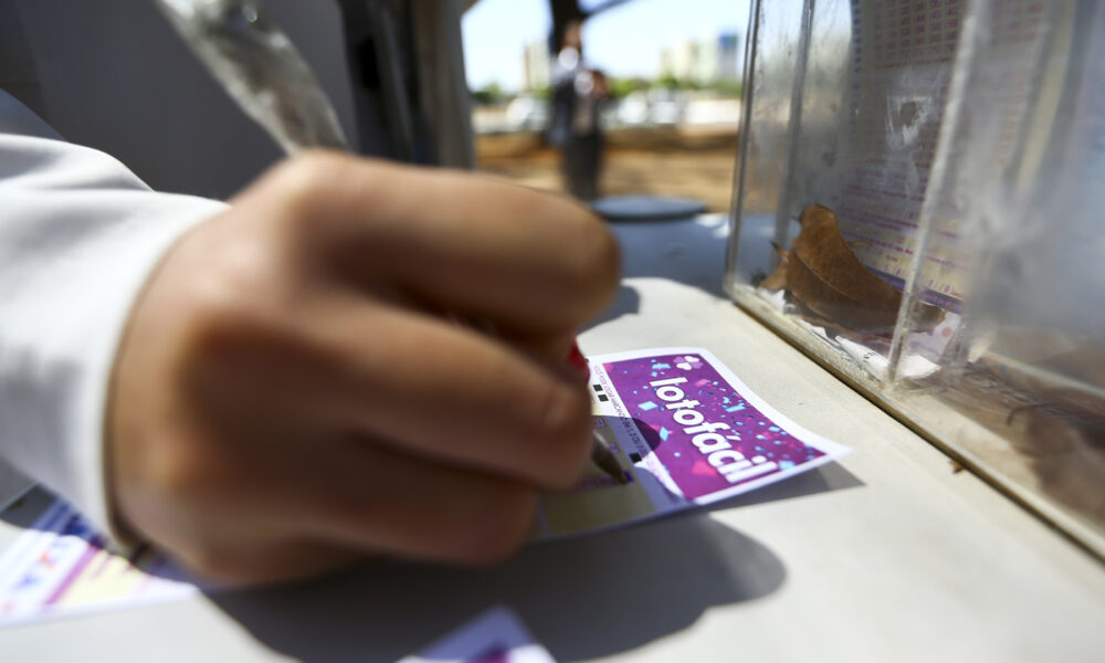Lotofácil 3408: resultado do sorteio desta terça-feira (03/06/2025)