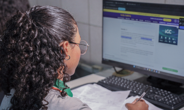Mais de 2 mil escolas públicas serão conectadas à internet com alta velocidade no Brasil