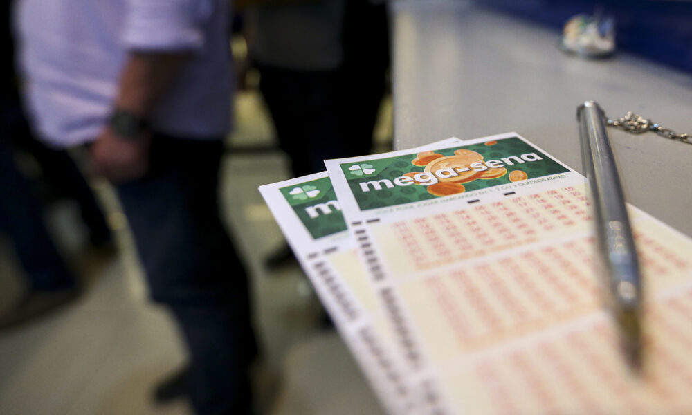 Mega-Sena 2876 hoje (14): concurso acumula e próximo prêmio pode chegar a R$ 110.000.000,00