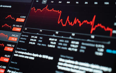 Ibovespa fecha última sessão em queda