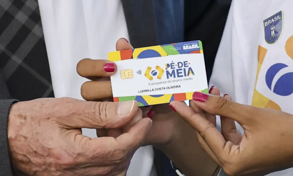 CAIXA paga Incentivo Matrícula do Pé-de-Meia nesta terça-feira (1º)