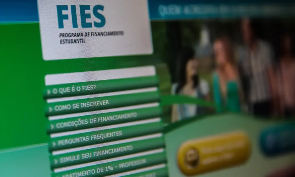 Fies: MEC anuncia renegociação de contratos firmados a partir de 2018 para reduzir inadimplência de R$ 116 bilhões