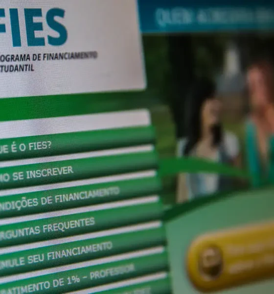 Fies: MEC anuncia renegociação de contratos firmados a partir de 2018 para reduzir inadimplência de R$ 116 bilhões