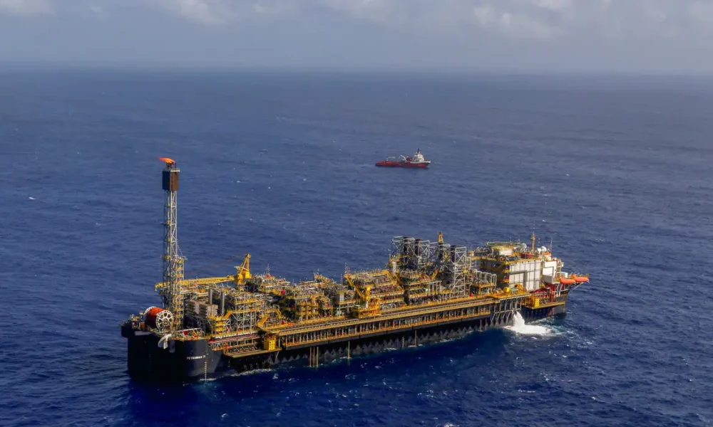 Firjan alerta para alta no petróleo e defende ampliação das reservas brasileiras