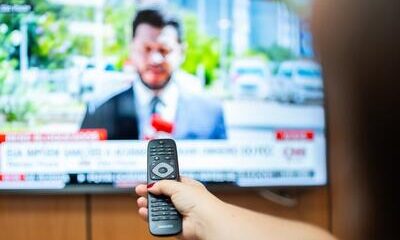 Mesmo com o streaming, 46% dos brasileiros das classes ABC seguem fiéis à TV tradicional