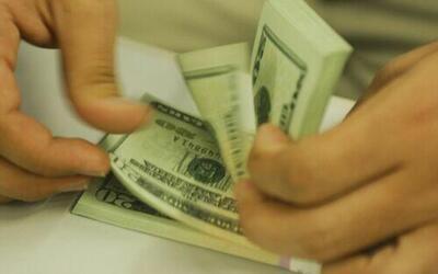 Dólar encerra última sessão em queda, cotado a R$ 5,41