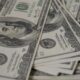 Dólar hoje: moeda termina o dia em quinta baixa seguida