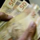 Mais da metade dos brasileiros das classes ABC estão preocupados com futuro financeiro