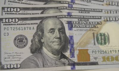 Dólar: moeda encerra o último pregão em baixa