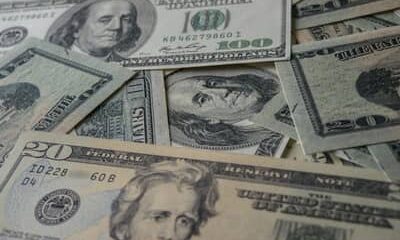 Dólar: moeda encerra última sessão em leve alta