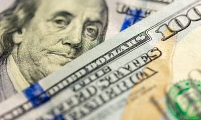 Dólar: moeda volta a subir e encerra último pregão em alta