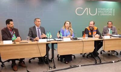 Governo e CAU/BR firmam parceria para dar suporte técnico a municípios após desastres