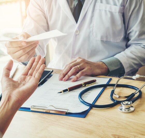 Busca de Tratamento facilita acesso a clínicas de recuperação e orienta famílias em todo o Brasil