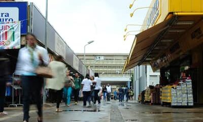 Mais feriados em dias úteis devem alterar dinâmica do consumo em 2026
