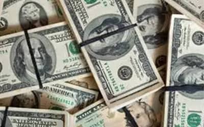 Dólar retorna aos R$ 5 em meio a incertezas em torno das negociações para fim do conflito no Oriente Médio