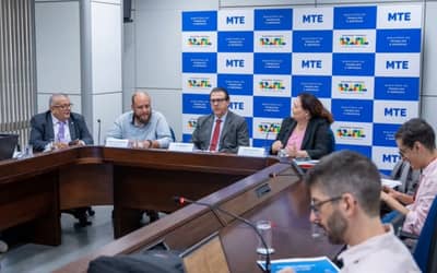 Novo Caged: Brasil gera mais de 255 mil empregos formais em fevereiro