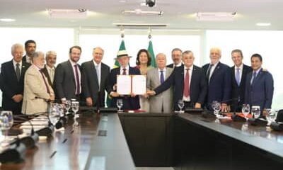 Promulgação do acordo Mercosul-União Europeia cria novas perspectivas para o agronegócio, diz ministro André de Paula