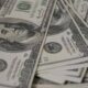 Dólar encerra último pregão aos R$ 4,99