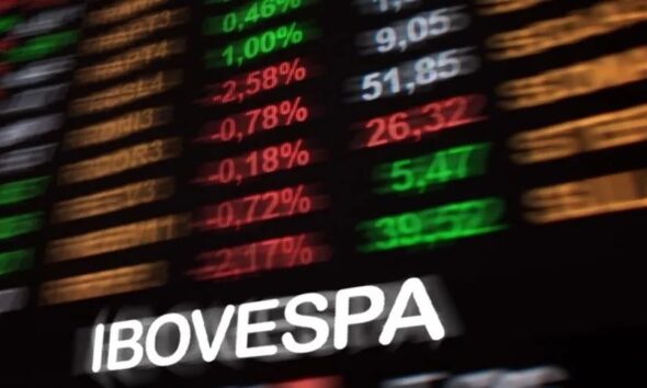 Ibovespa opera em alta e fecha mercado em 177.650 pontos