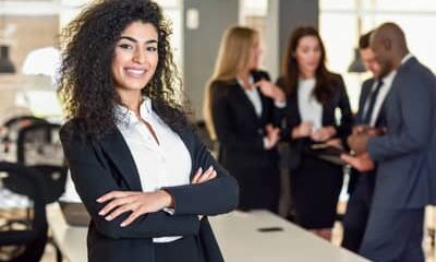 Bate-papo com Elas: webinar gratuito busca fortalecer liderança feminina na indústria