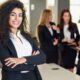 Bate-papo com Elas: webinar gratuito busca fortalecer liderança feminina na indústria