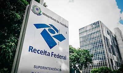 Empresas do Simples Nacional têm até sexta-feira (30) para optar pelo regime regular de IBS e CBS